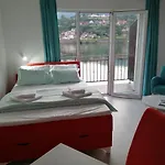 Leolaz شقة