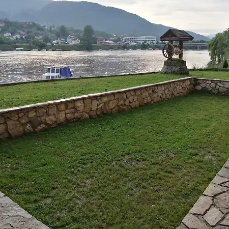 Apartment Leolaz